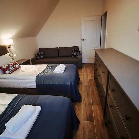 Pustelnia Z Plaza Nad Jeziorem Lägenhet